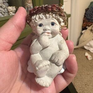 Adorable Cherub Figurine Baby Kisses